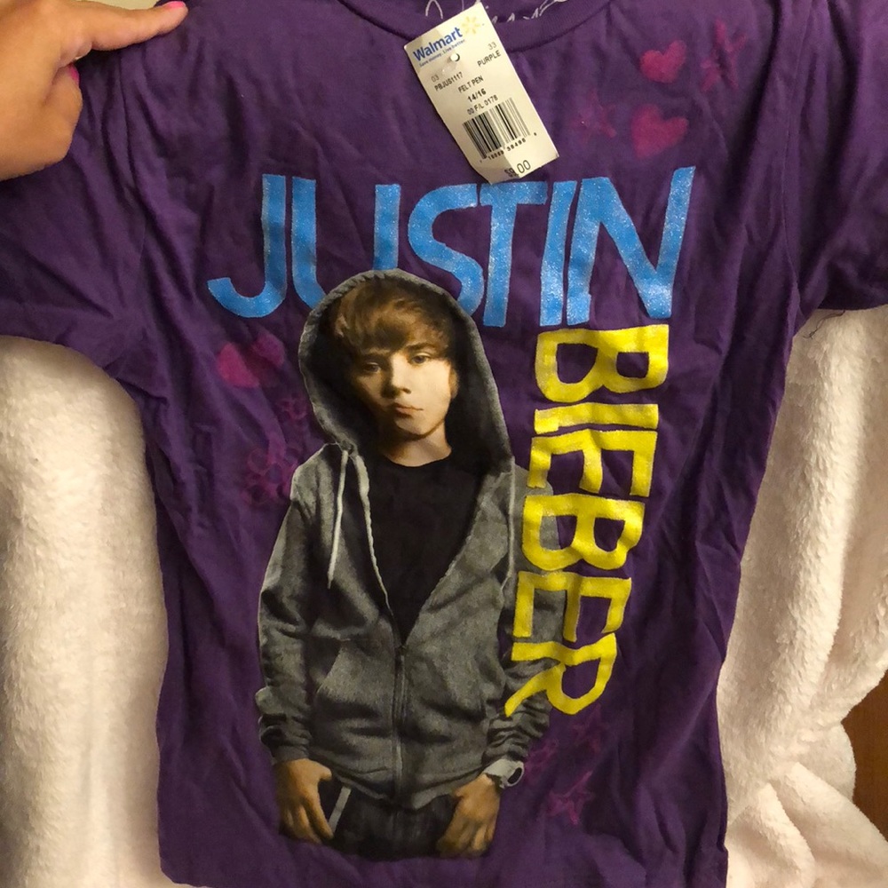 2 kids Justin Bieber t-shirts